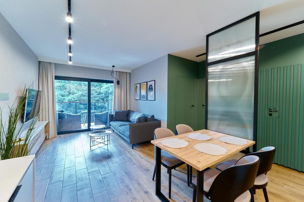 Laguna Ogrody Pieniawskie 33 Emerald Vip-Z Balkonem Polanica-Zdrój Exteriör bild